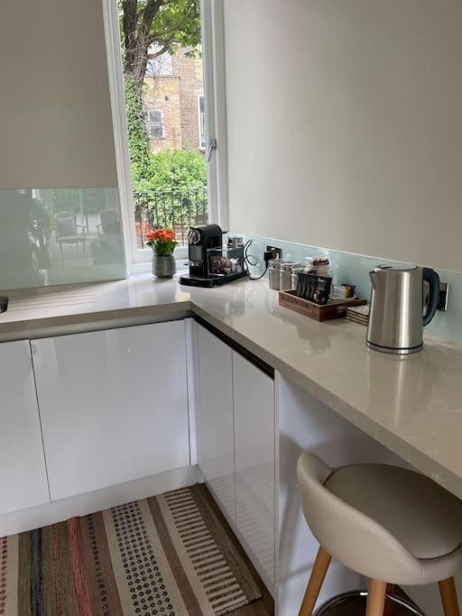 Stylish 3-Bedroom Flat In Kensington London Ngoại thất bức ảnh